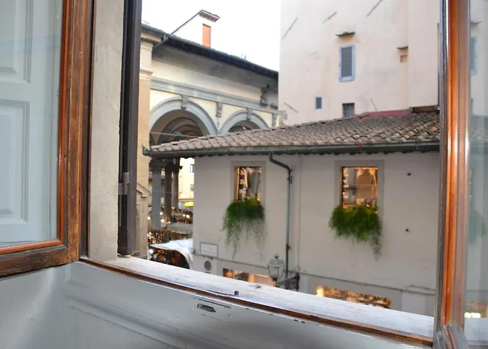 La Loggia Del Mercato Nuovo